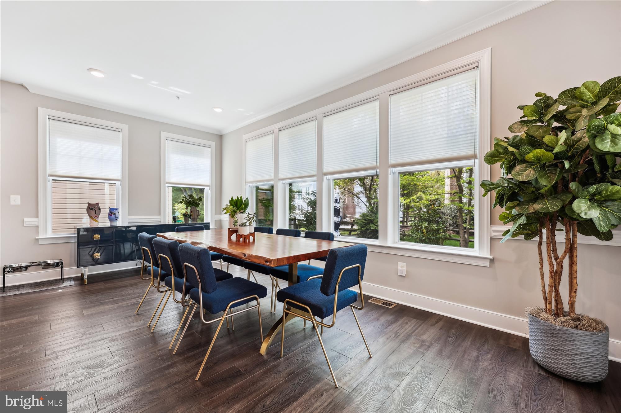 302 Johnson Meadow St