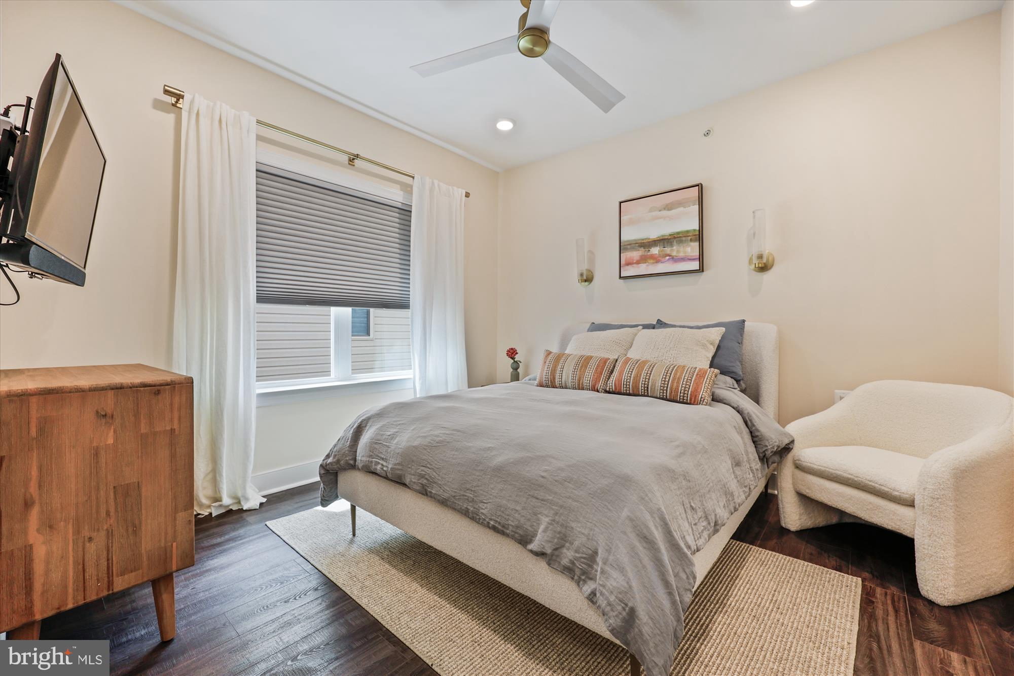 302 Johnson Meadow St