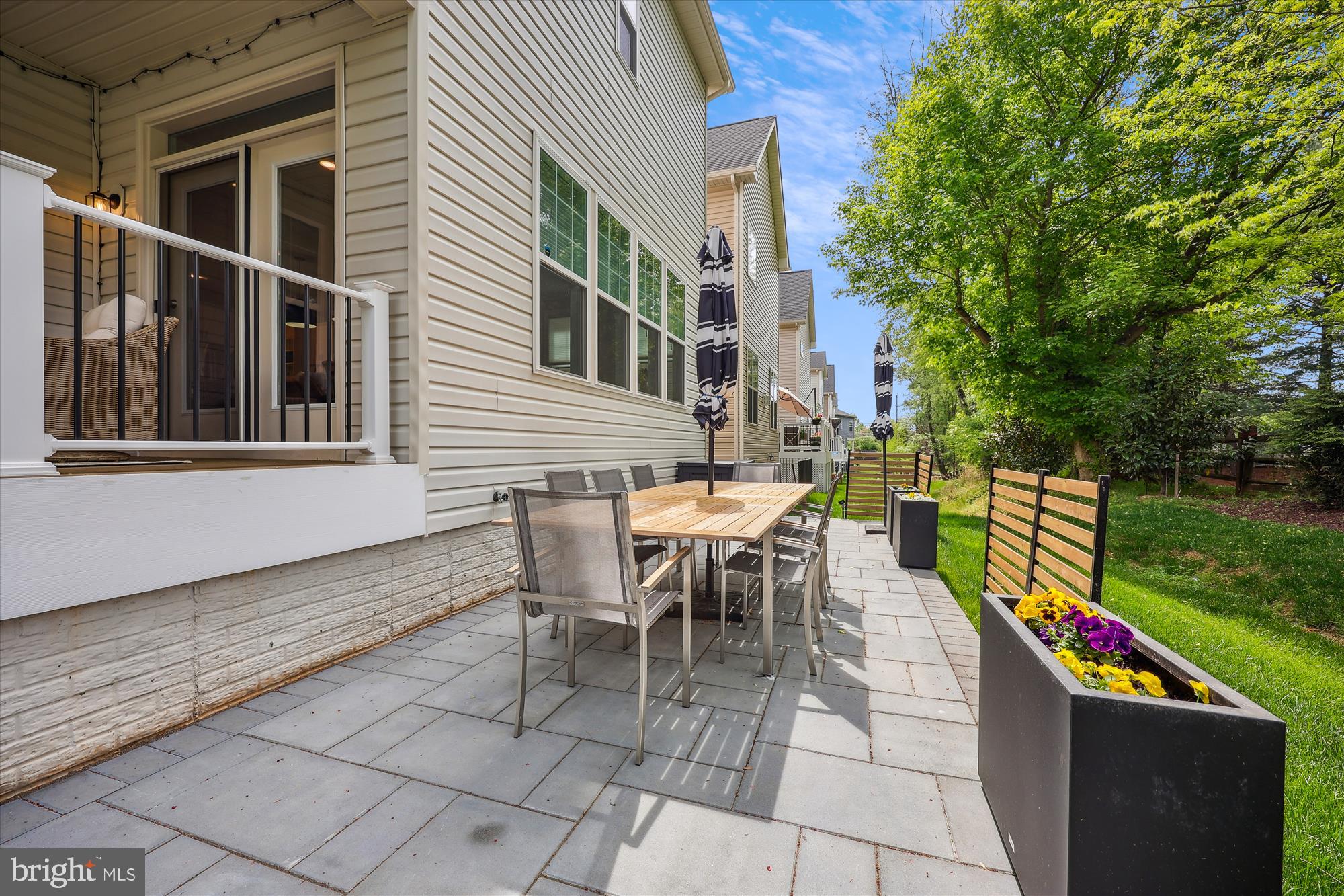 302 Johnson Meadow St