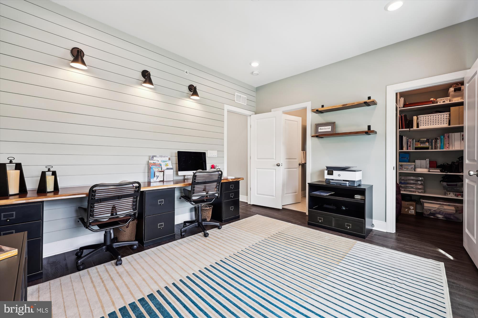 302 Johnson Meadow St