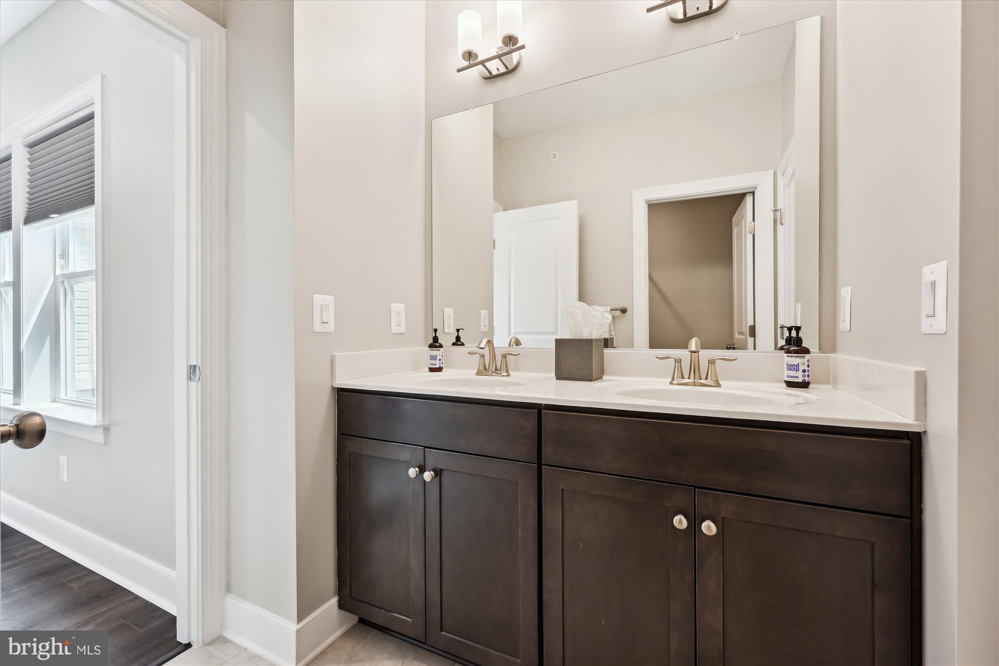 302 Johnson Meadow St