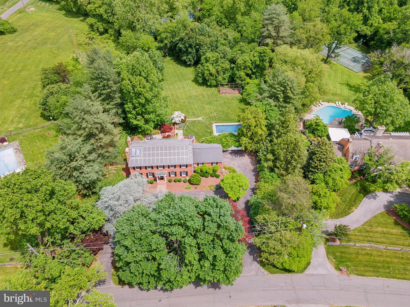 11013 Homeplace Ln