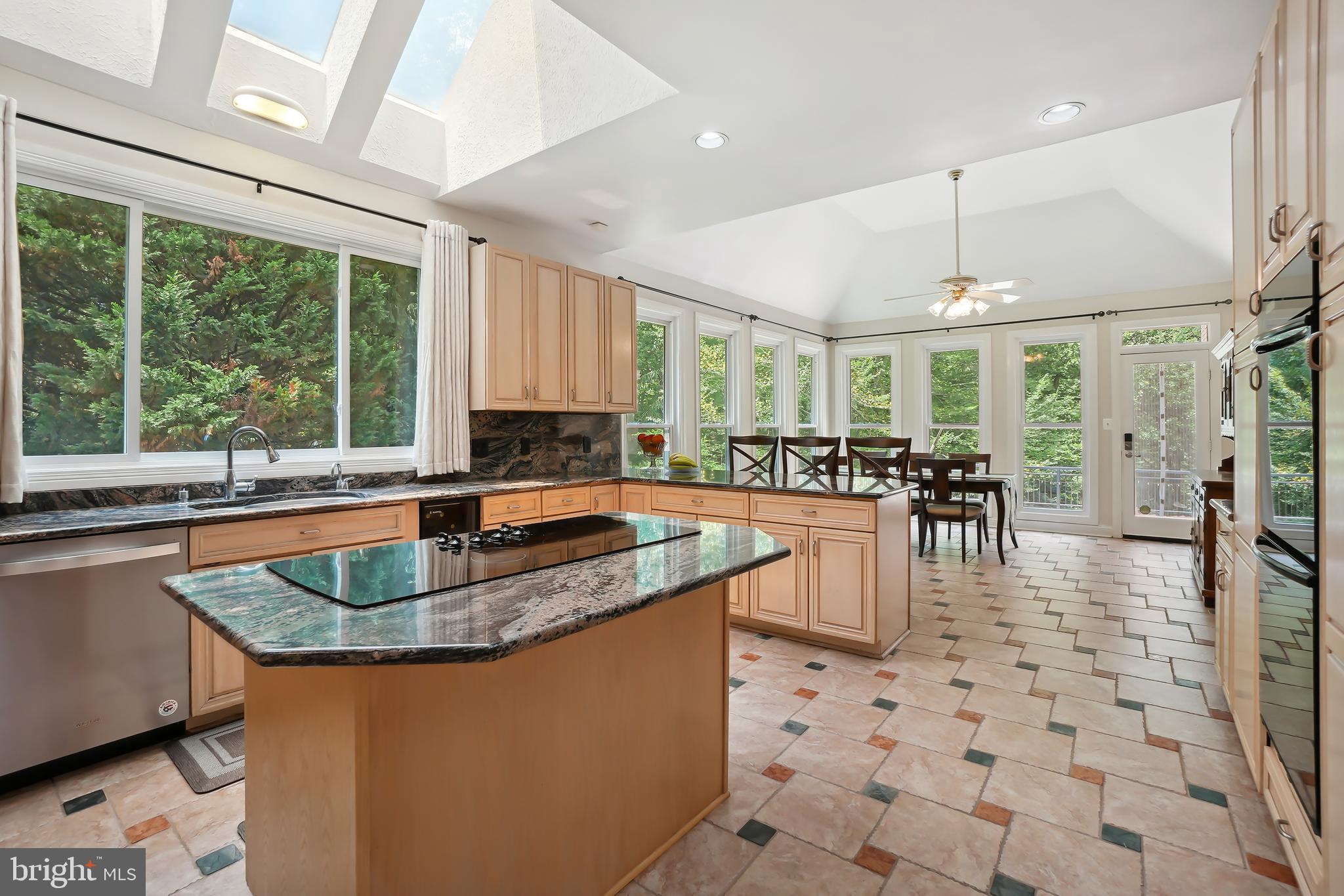 12213 LAKE POTOMAC TERRACE