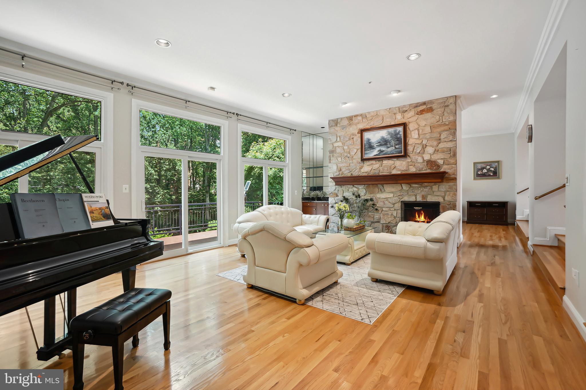 12213 LAKE POTOMAC TERRACE