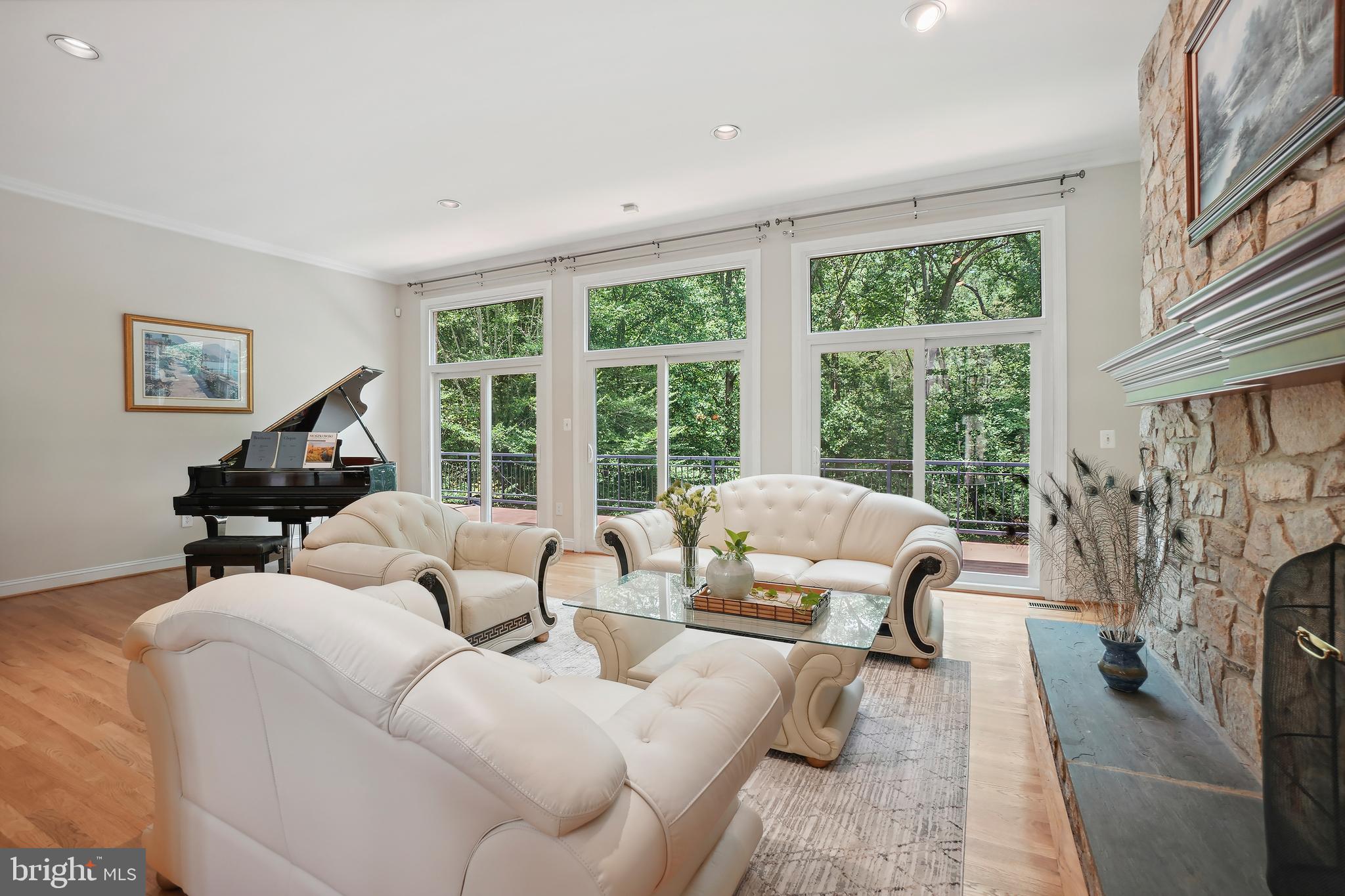 12213 LAKE POTOMAC TERRACE