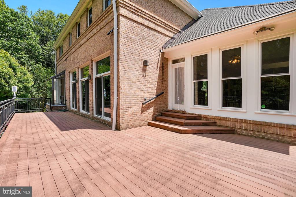 12213 LAKE POTOMAC TERRACE