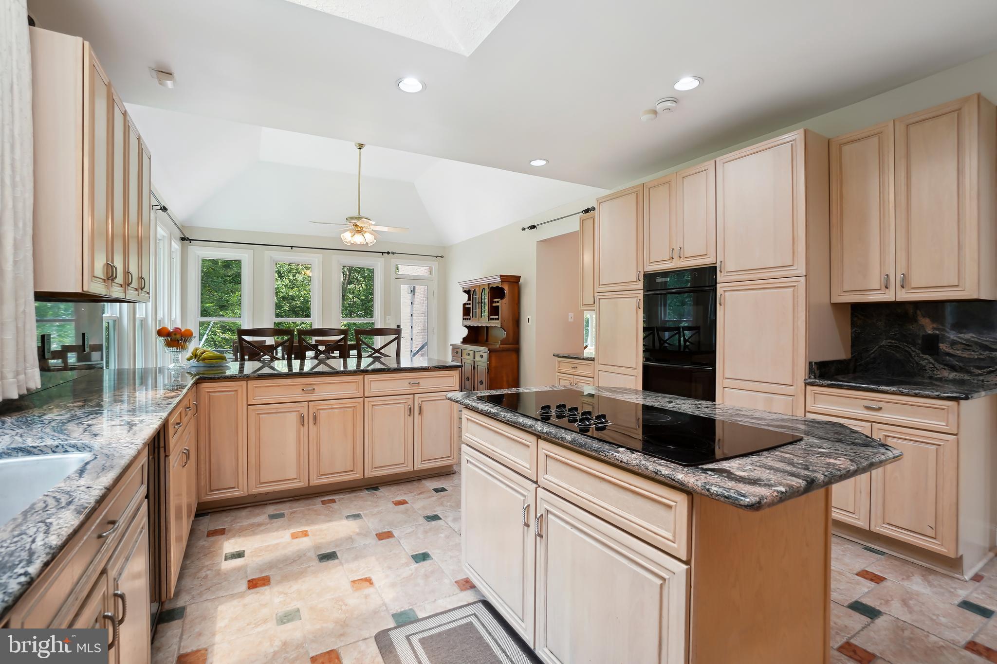 12213 LAKE POTOMAC TERRACE