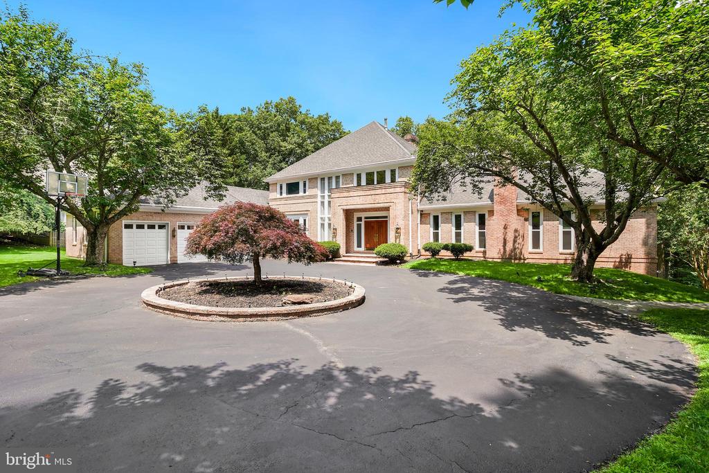 12213 LAKE POTOMAC TERRACE