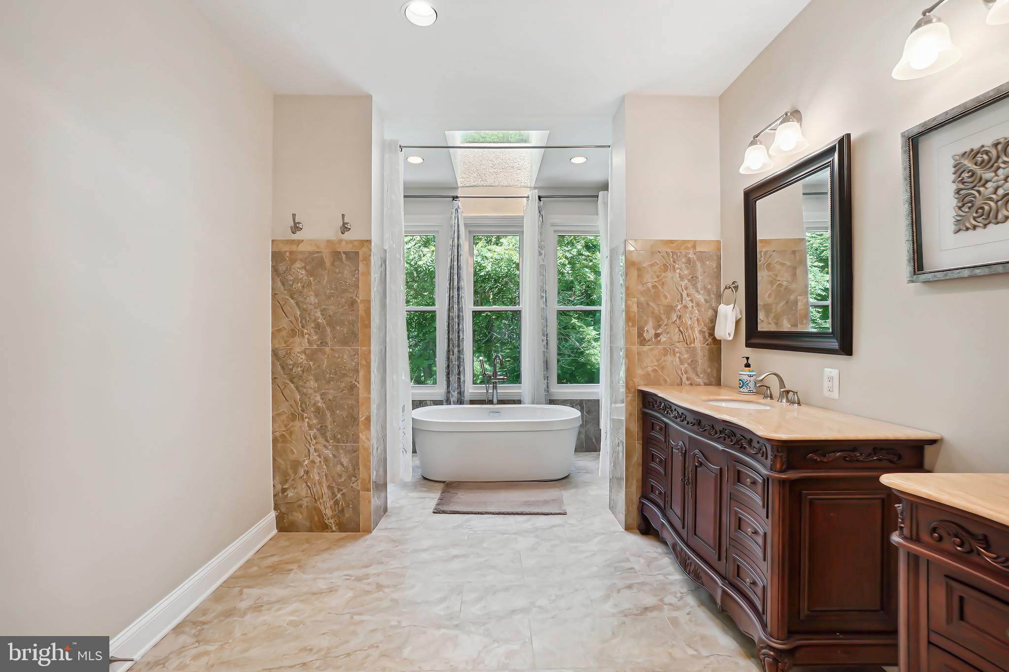 12213 LAKE POTOMAC TERRACE