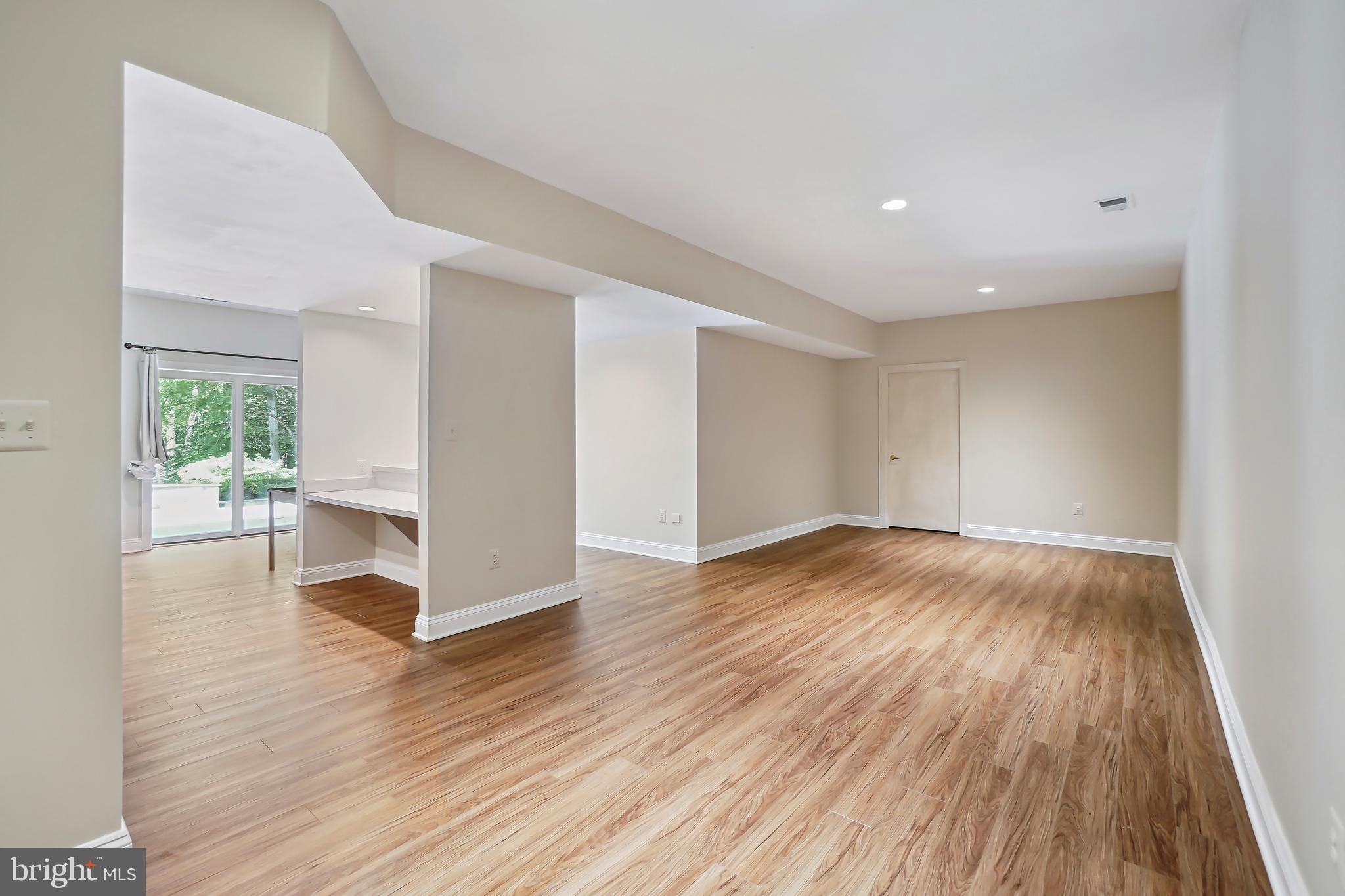 12213 LAKE POTOMAC TERRACE