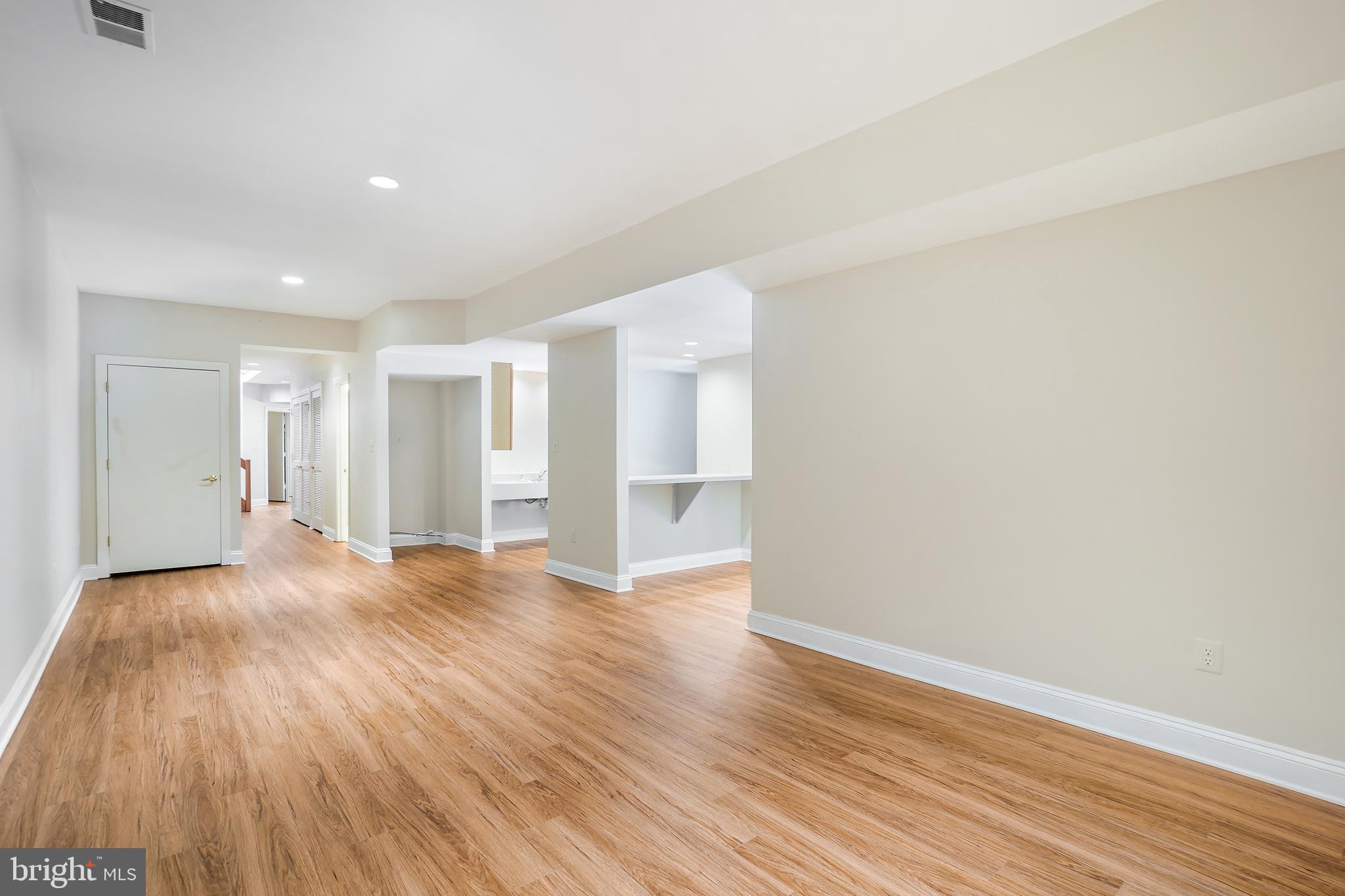 12213 LAKE POTOMAC TERRACE