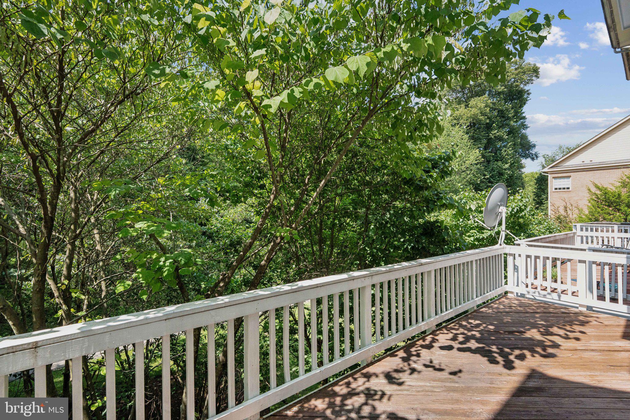 817 Oak Knoll Ter