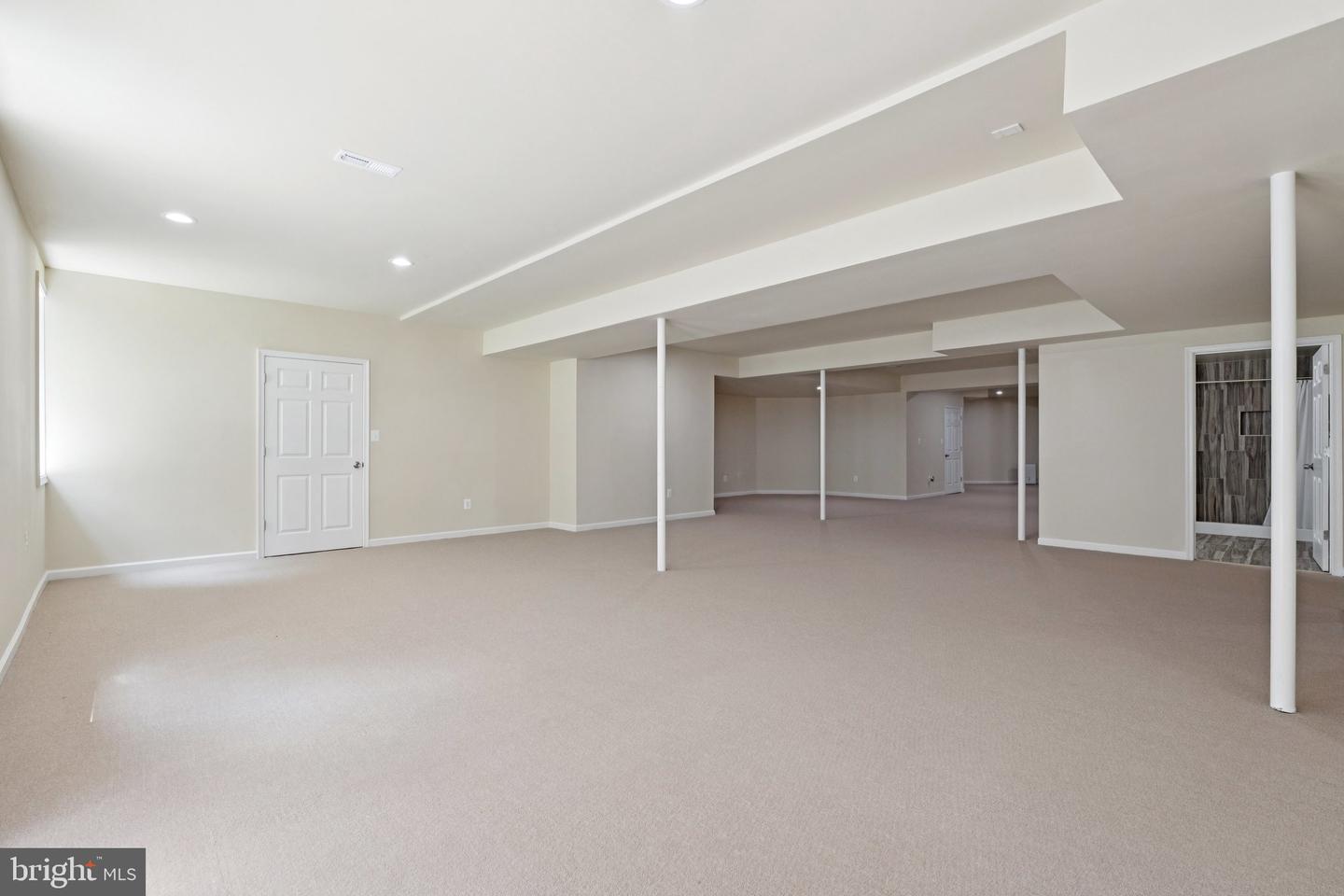 8430 Bradley Blvd