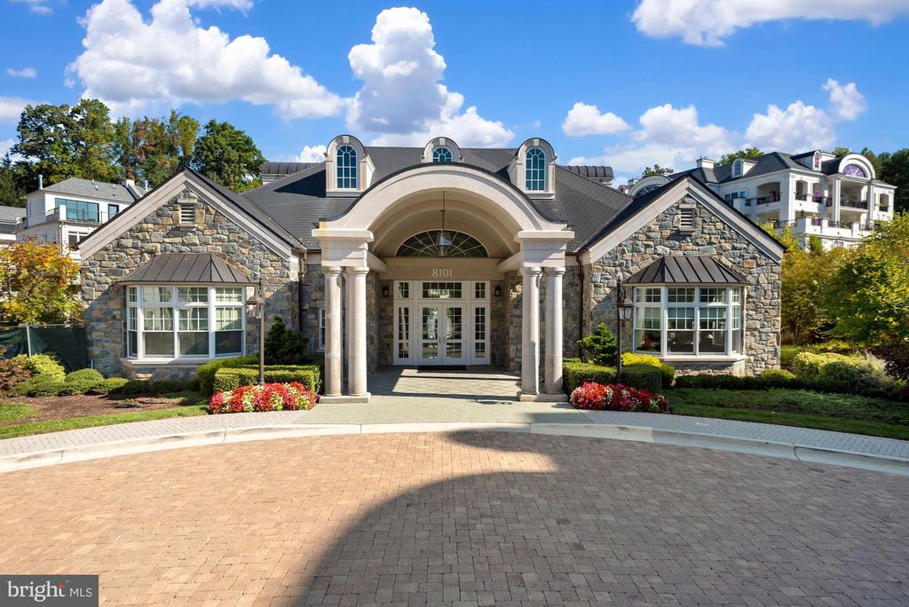 8229 RIVER ROAD