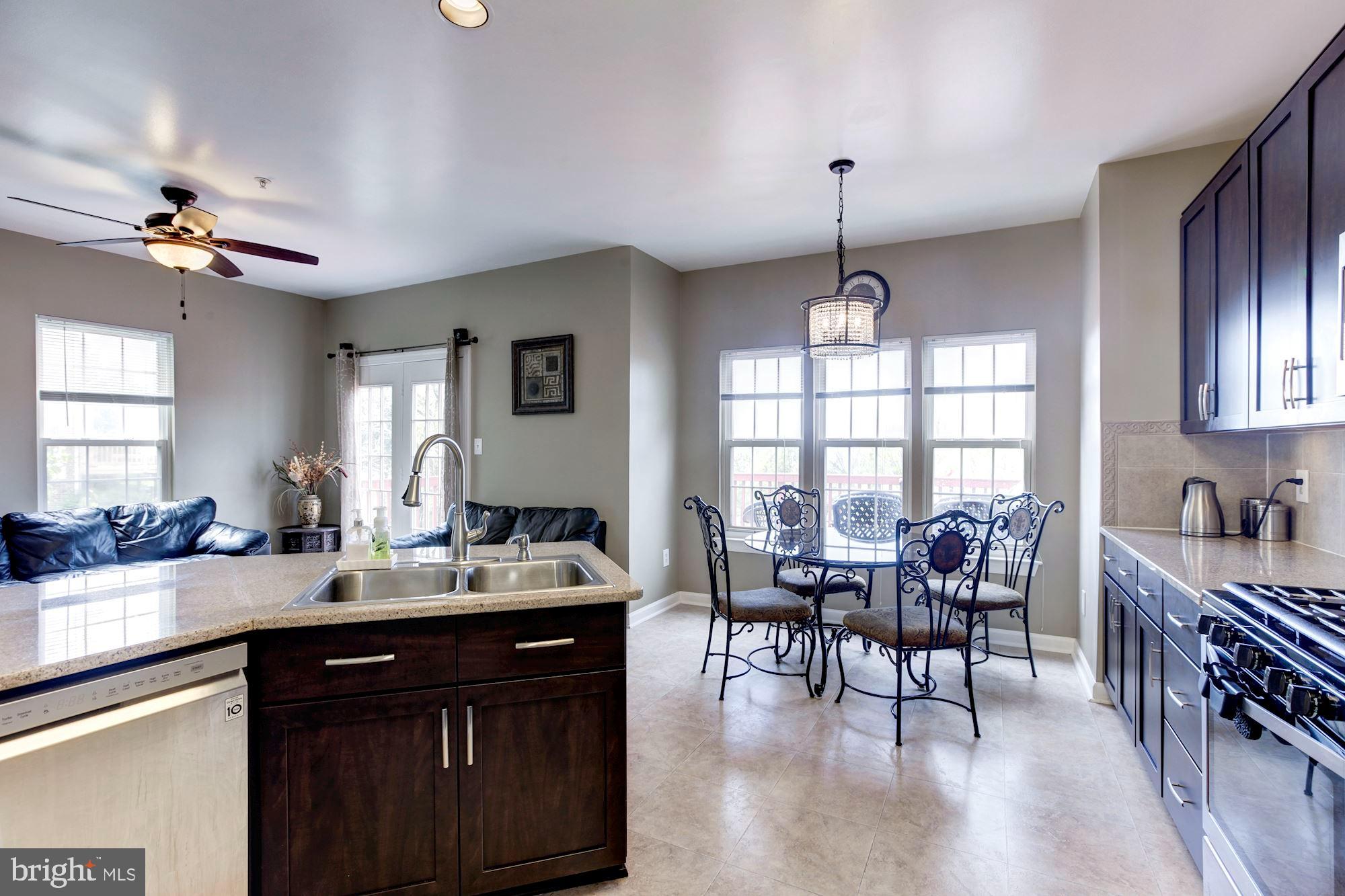 13724 VALLEY OAK CIRCLE
