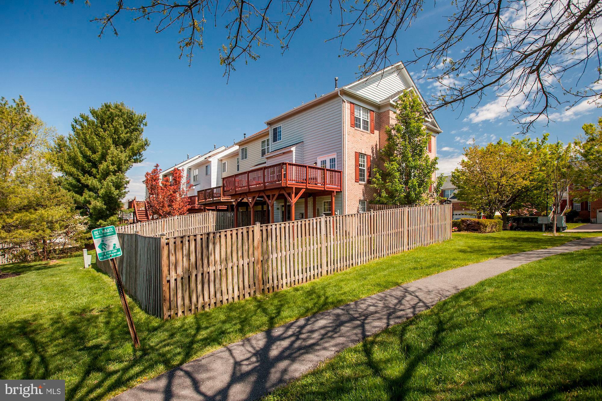 13724 VALLEY OAK CIRCLE