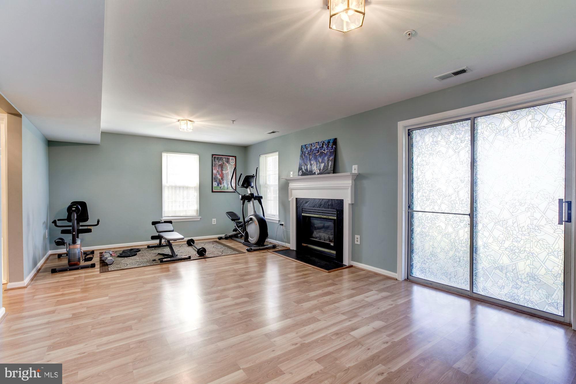 13724 VALLEY OAK CIRCLE