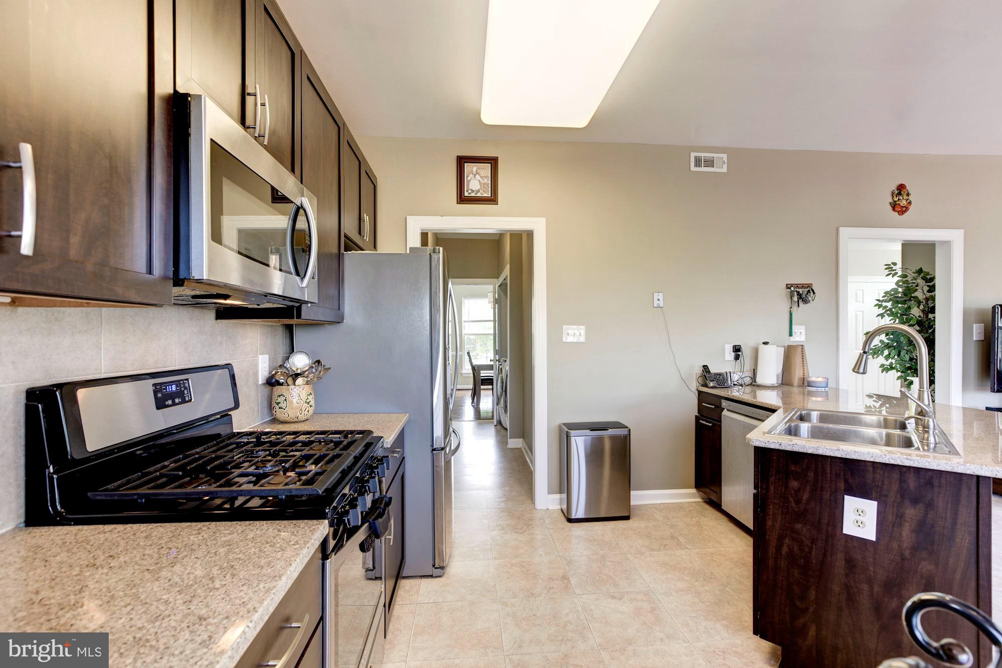 13724 VALLEY OAK CIRCLE