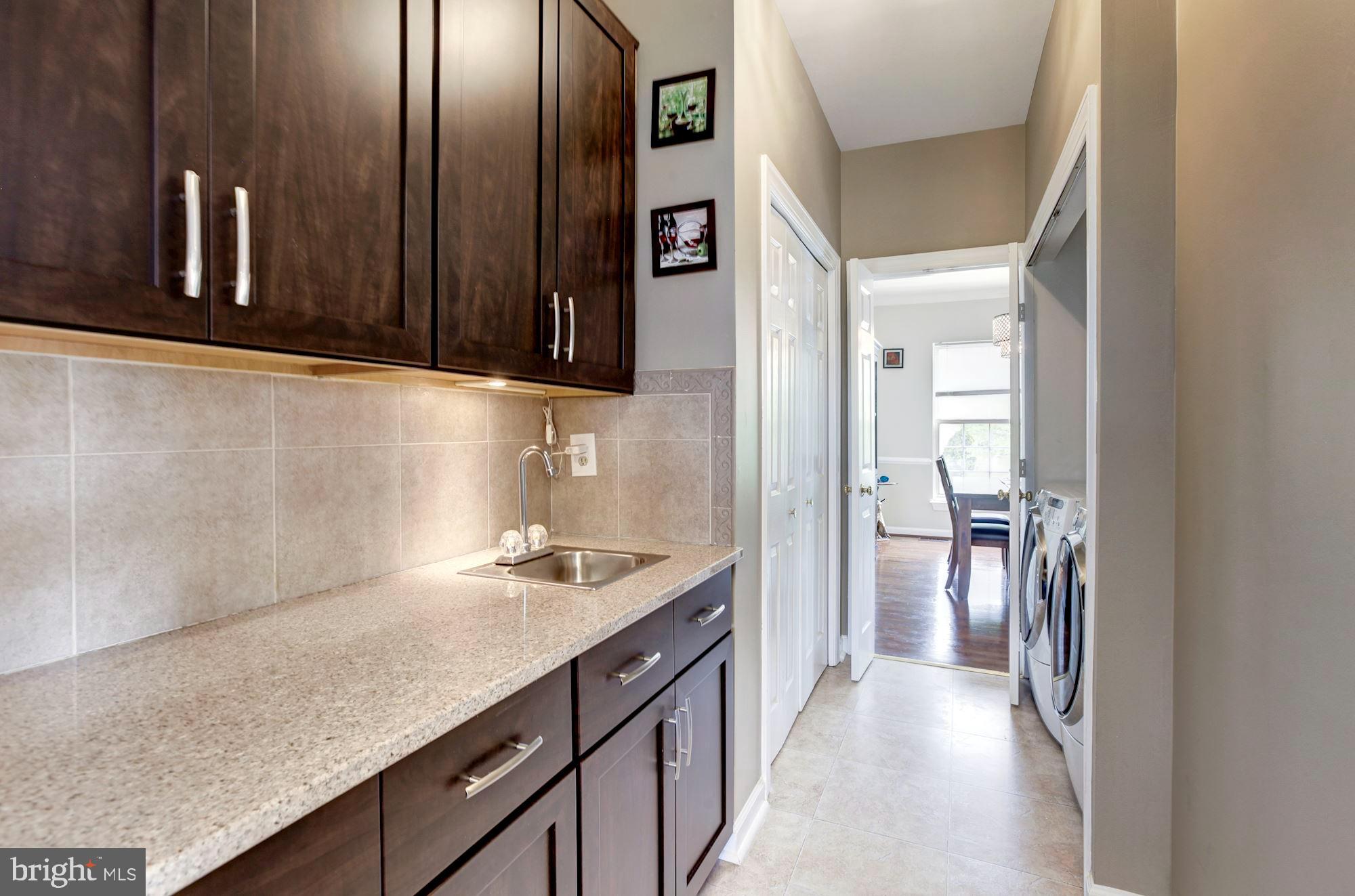 13724 VALLEY OAK CIRCLE