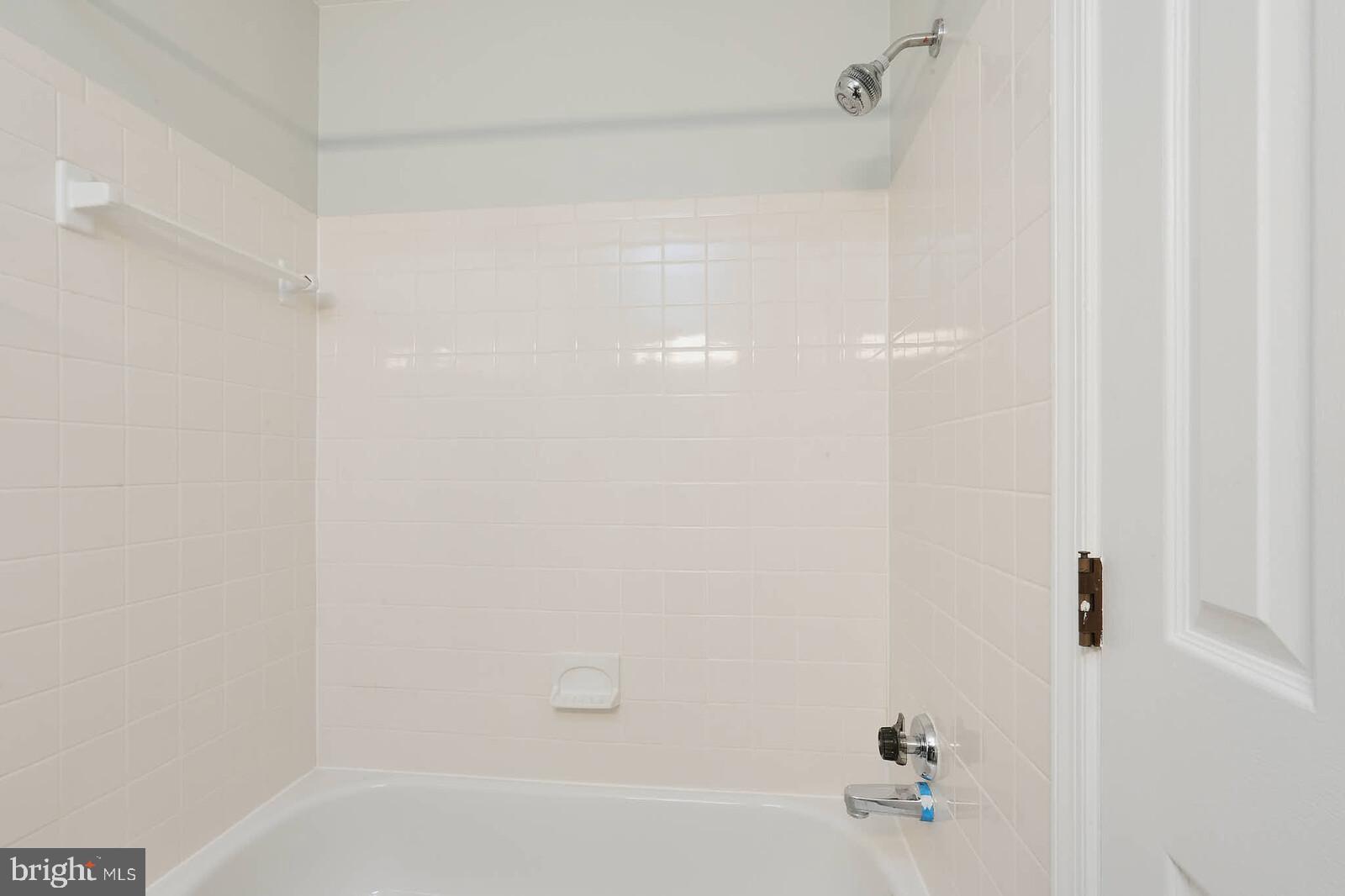 800 AMBER TREE COURT 204