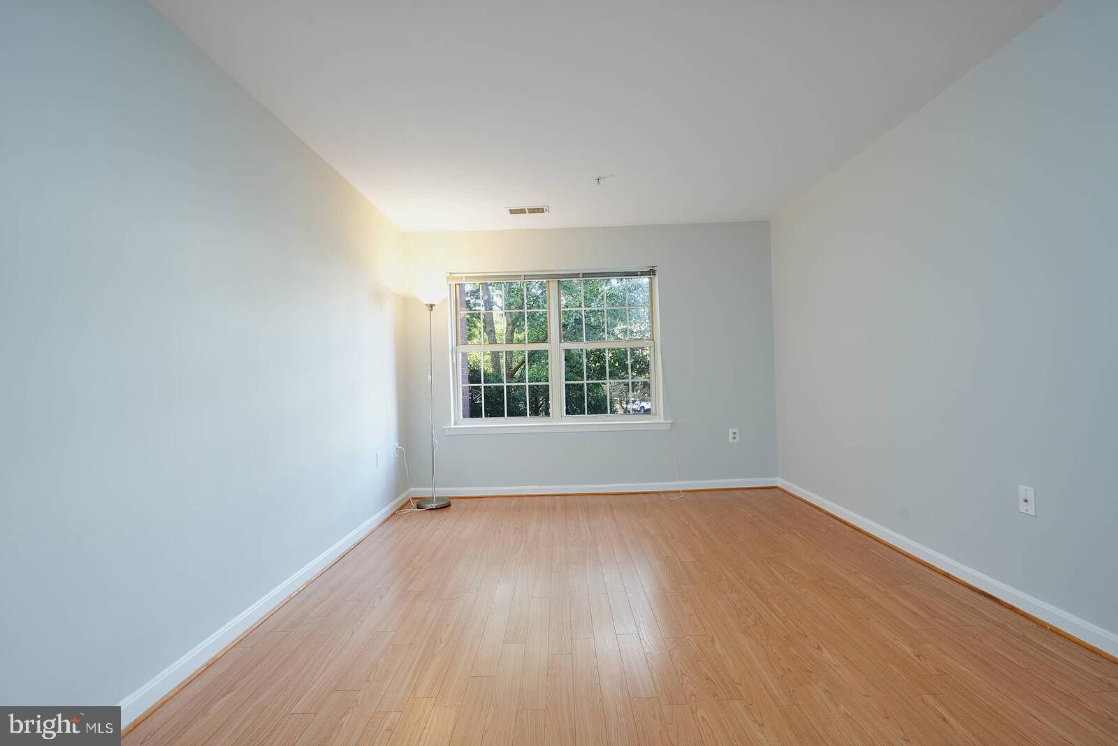 800 AMBER TREE COURT 204