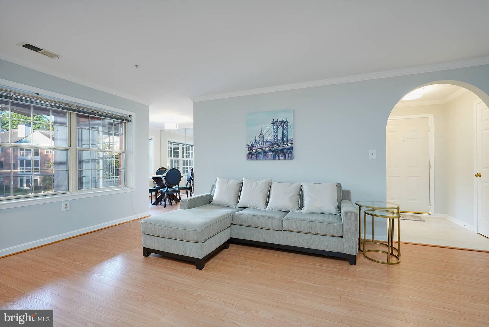 800 AMBER TREE COURT 204