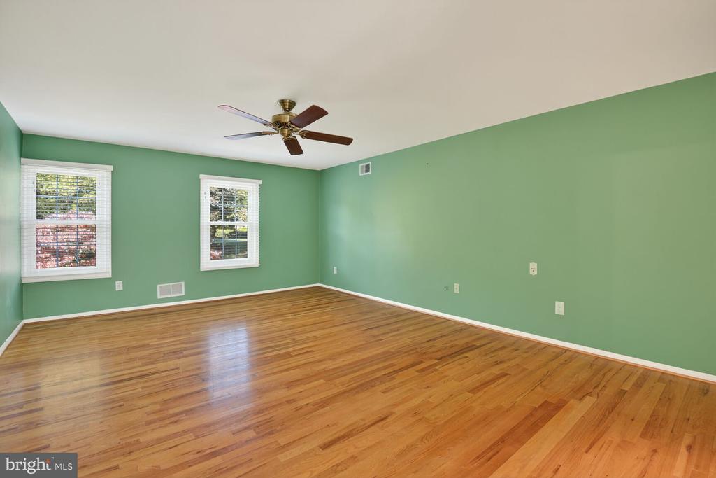10621 TROTTERS TRAIL