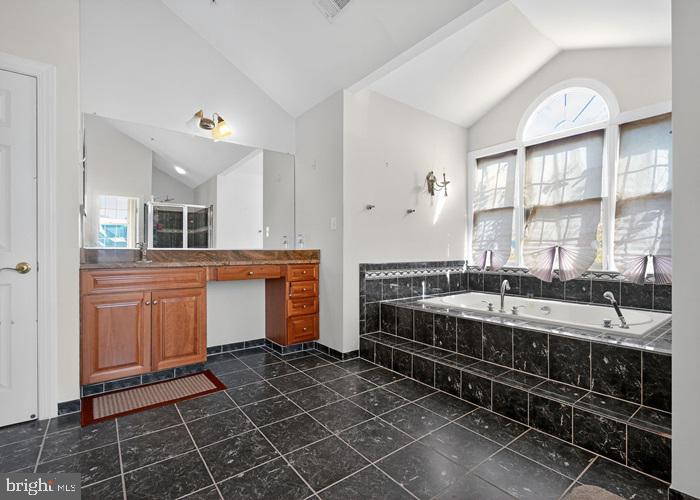 9603 MCWHORTER FARM COURT