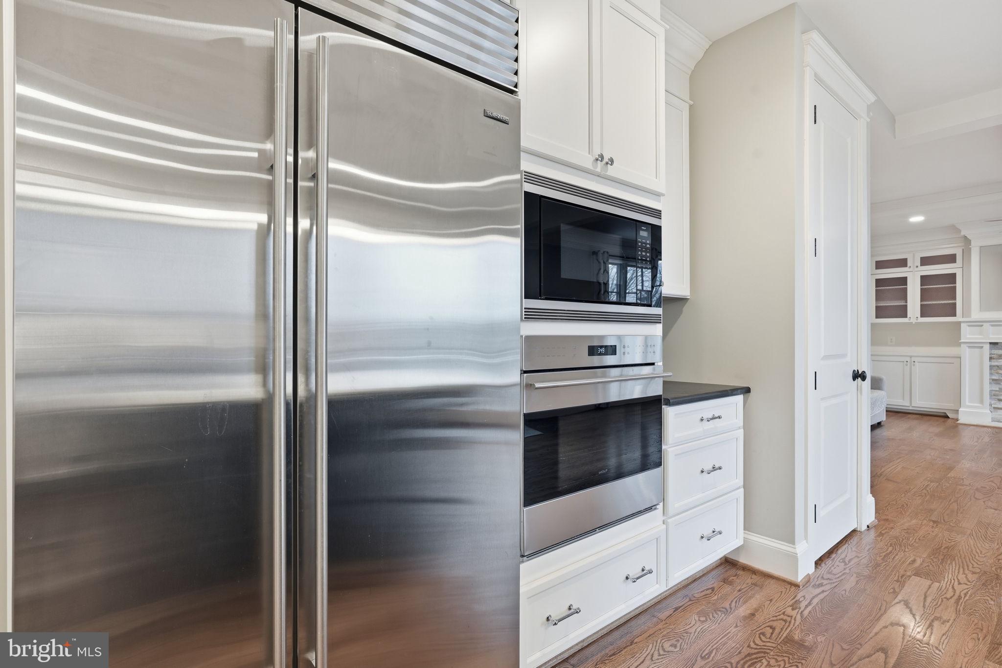 4517 FAIRFIELD DRIVE