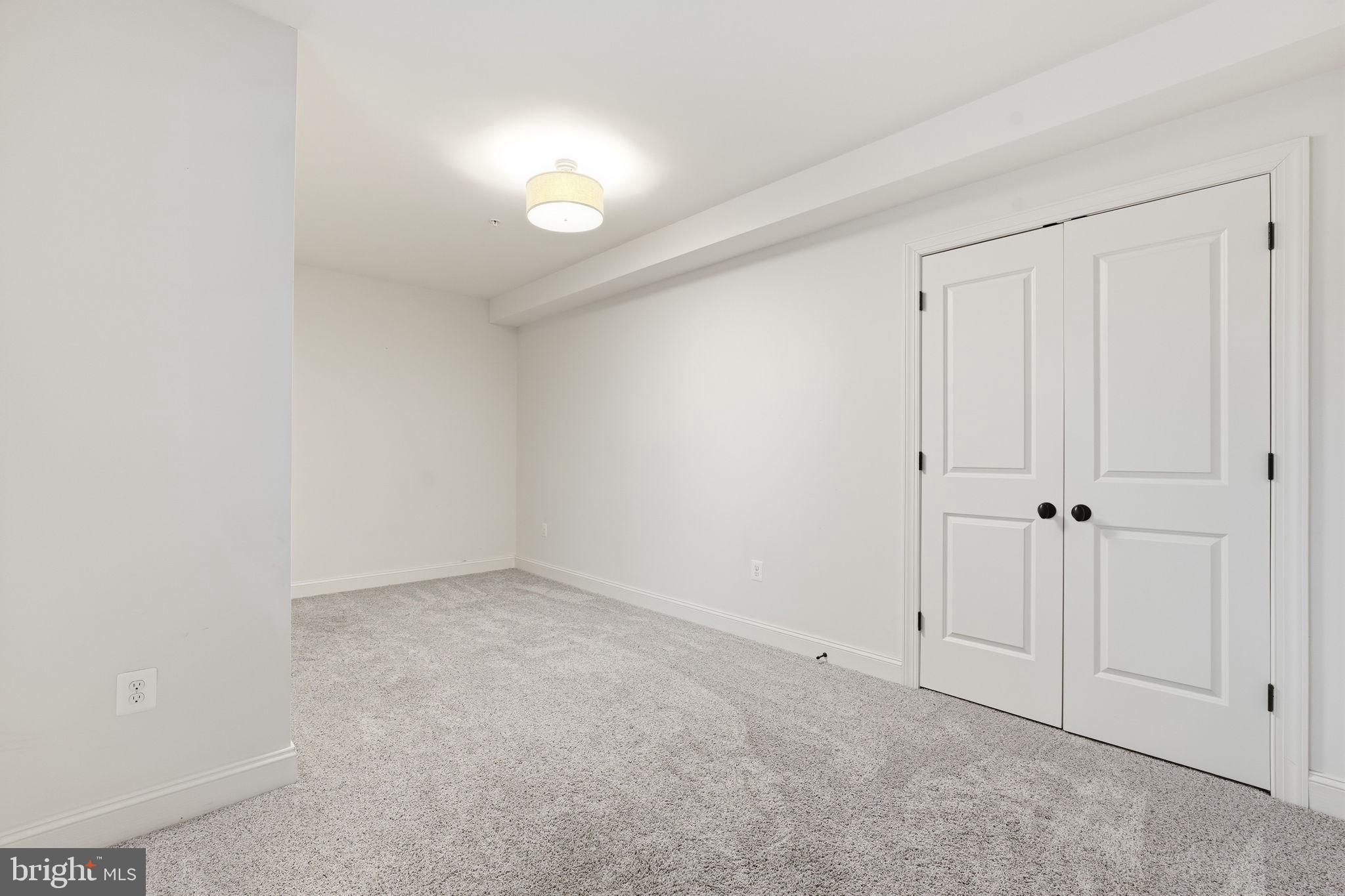 4517 FAIRFIELD DRIVE