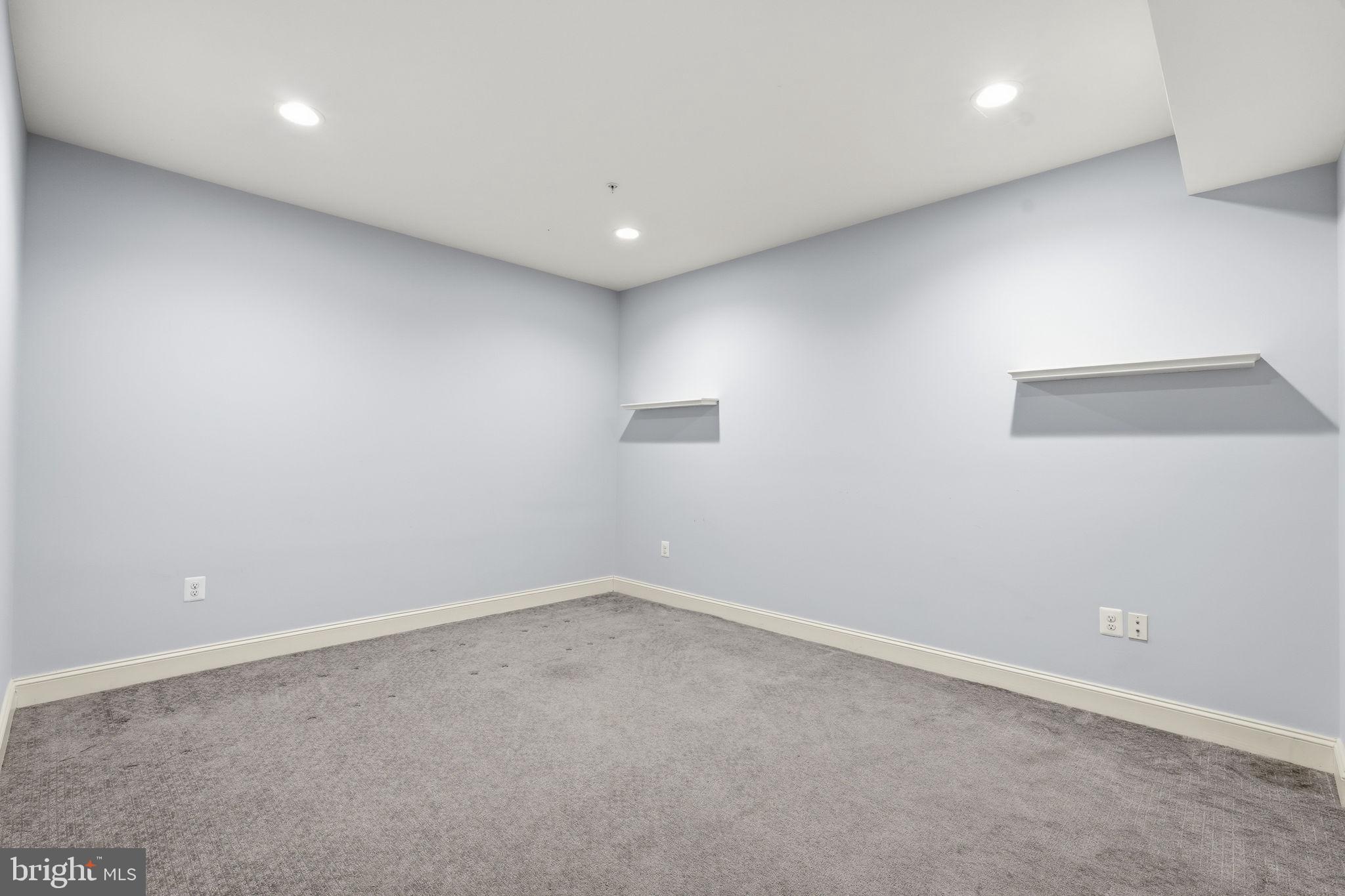 4517 FAIRFIELD DRIVE