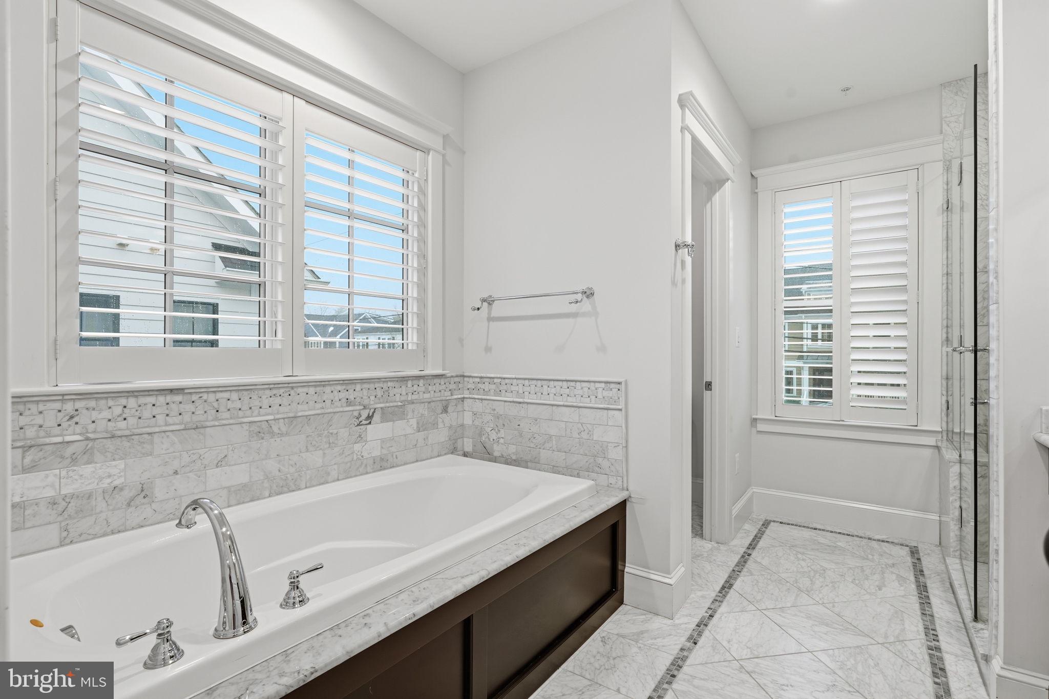 4517 FAIRFIELD DRIVE