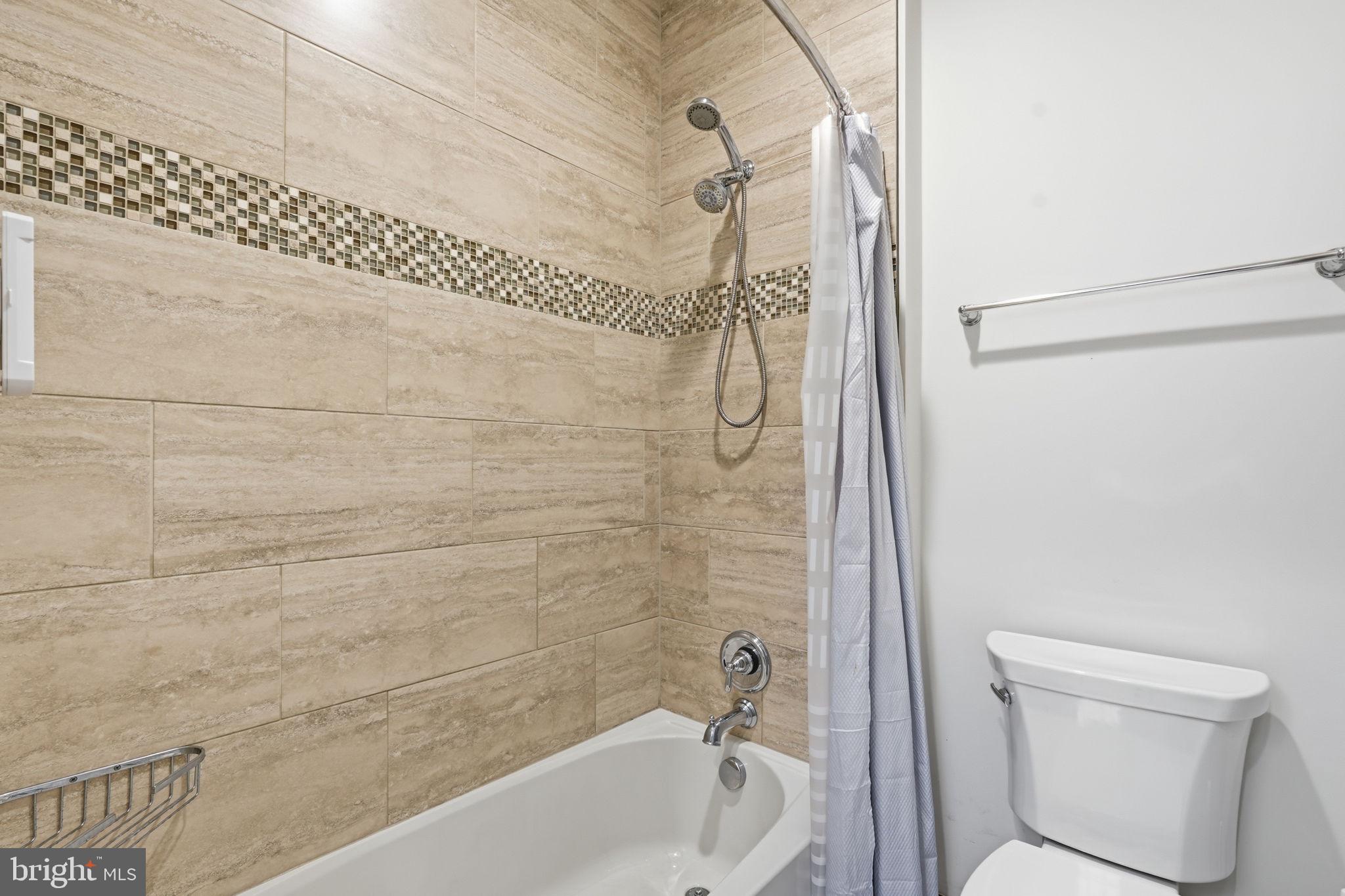 4517 FAIRFIELD DRIVE