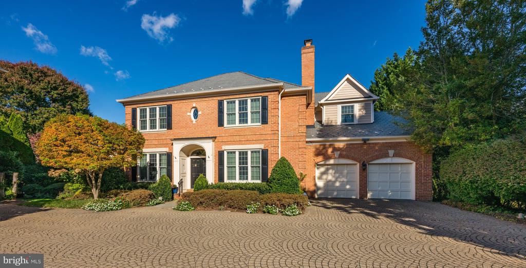 18 BEMAN WOODS COURT