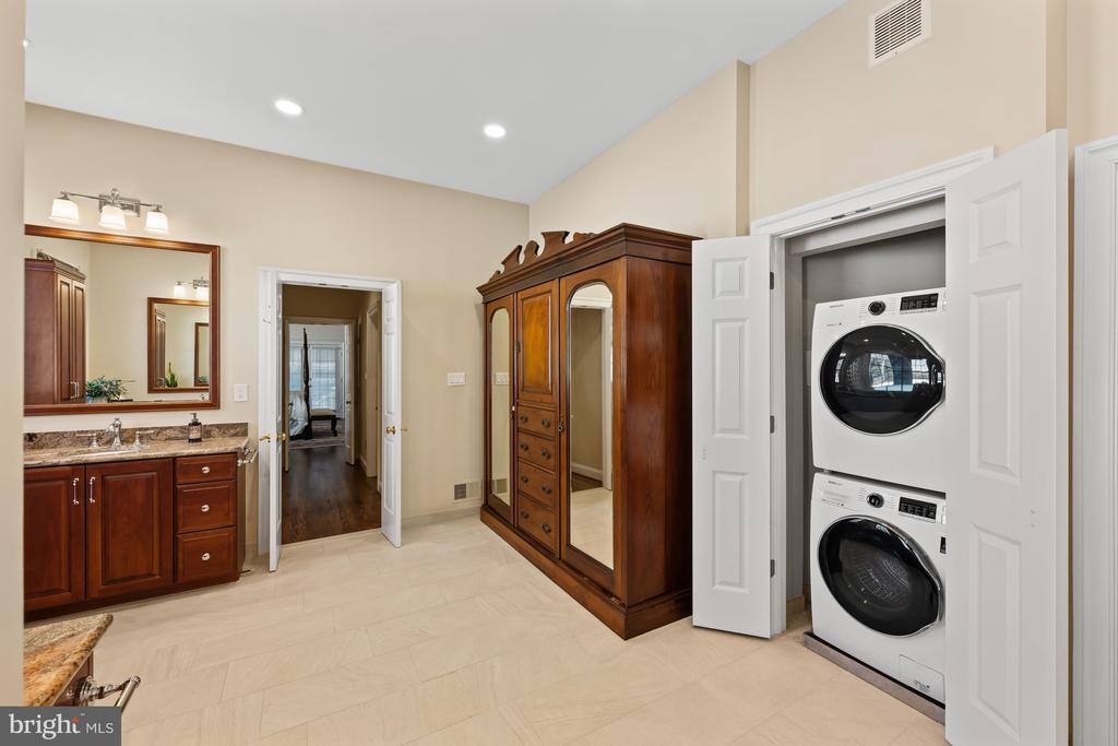 18 BEMAN WOODS COURT