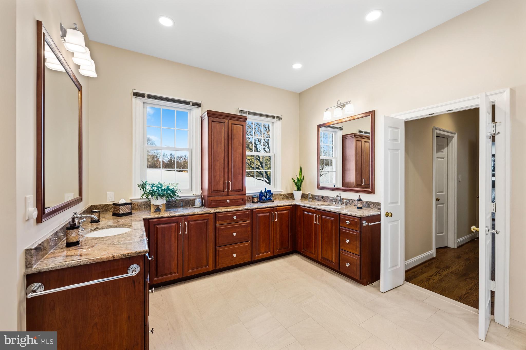 18 BEMAN WOODS COURT