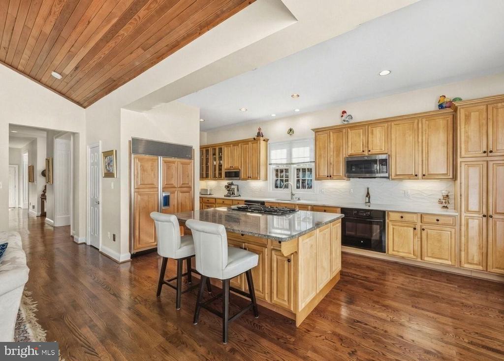 18 BEMAN WOODS COURT