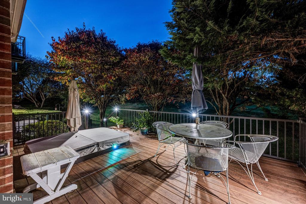 18 BEMAN WOODS COURT