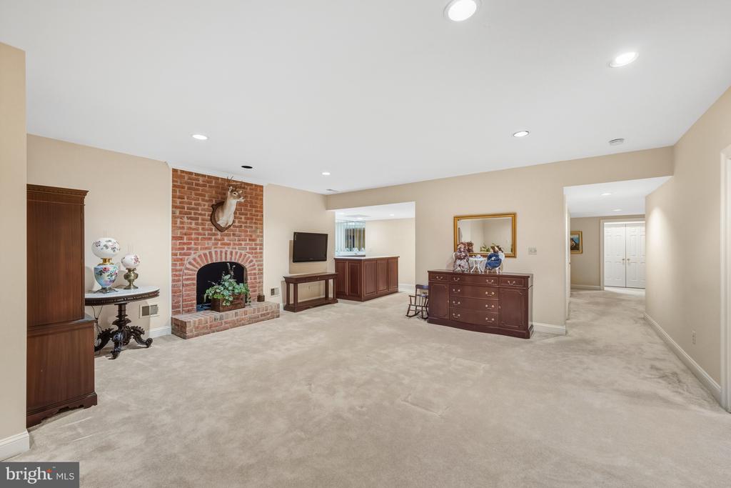 18 BEMAN WOODS COURT