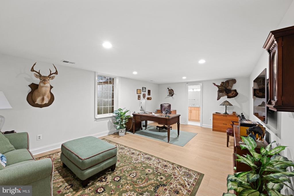 18 BEMAN WOODS COURT