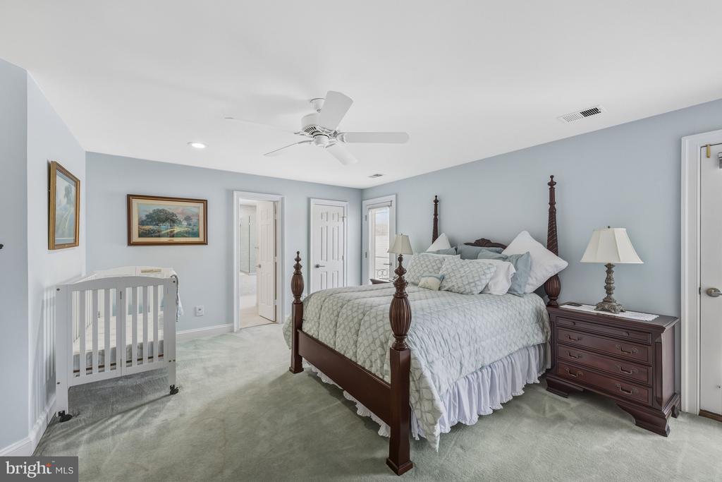 18 BEMAN WOODS COURT