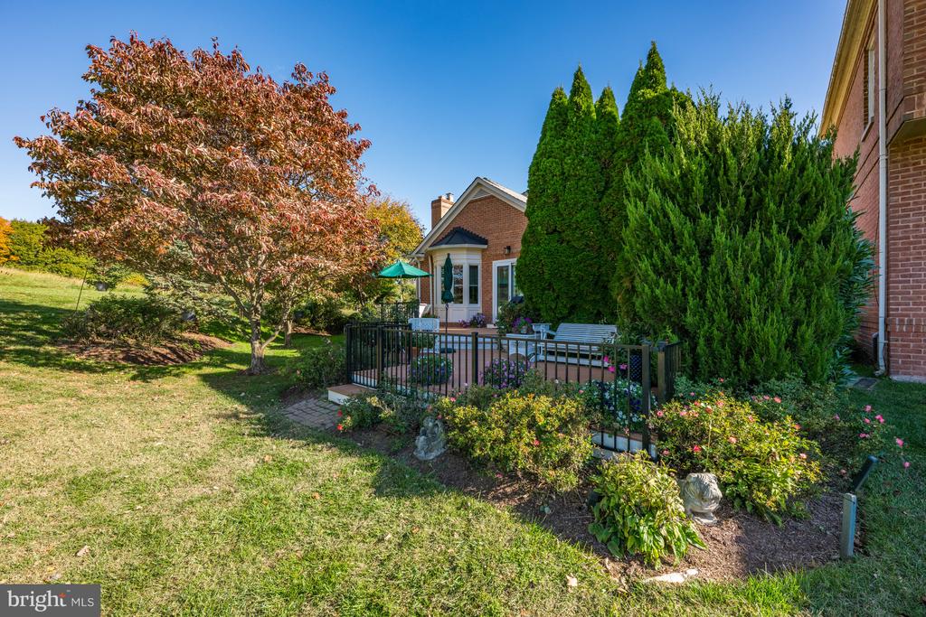 18 BEMAN WOODS COURT
