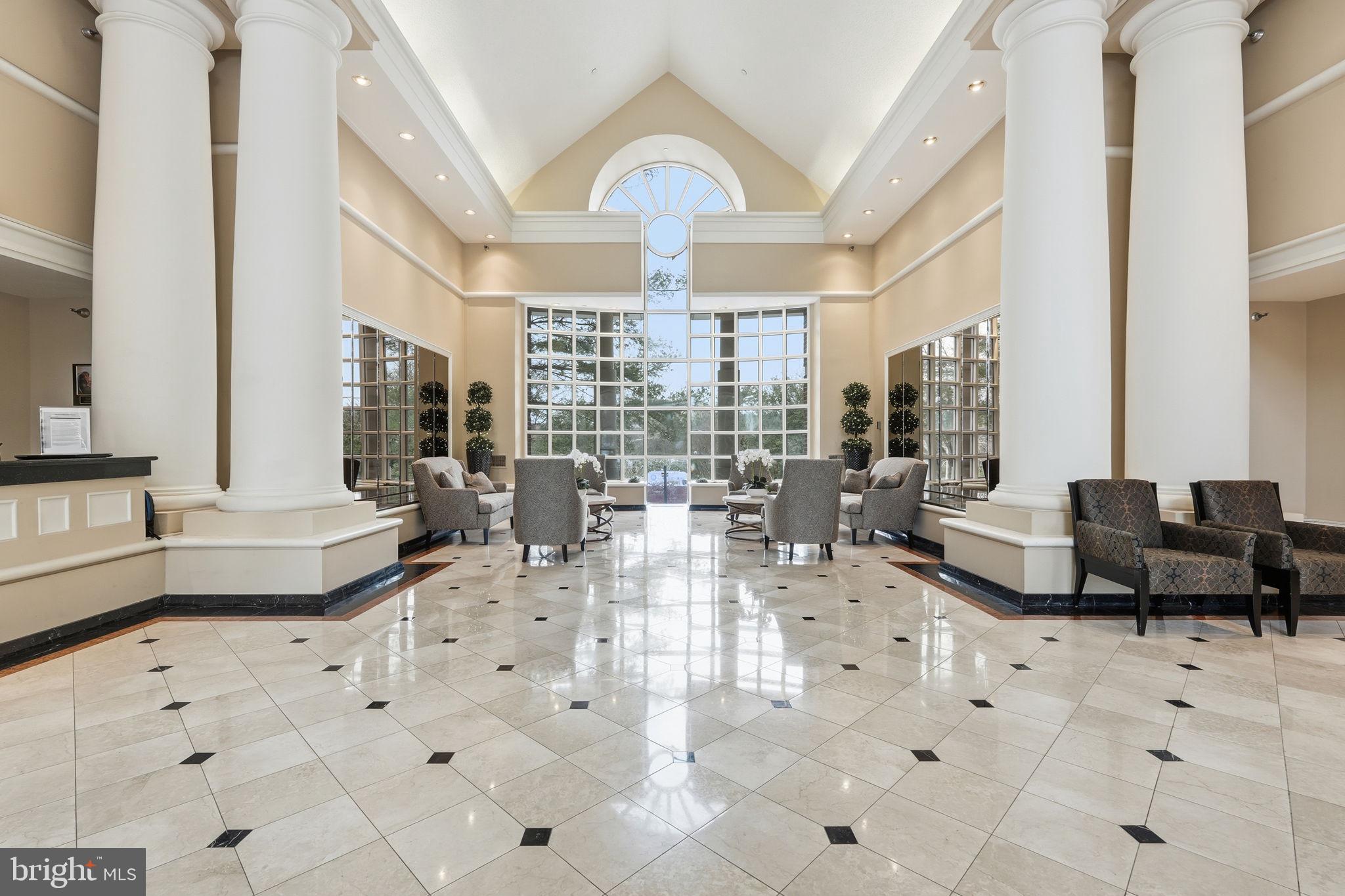 5802 NICHOLSON LANE 2-706