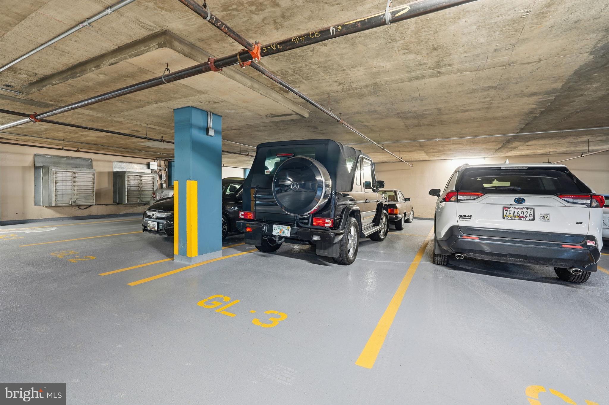 5802 NICHOLSON LANE 2-706