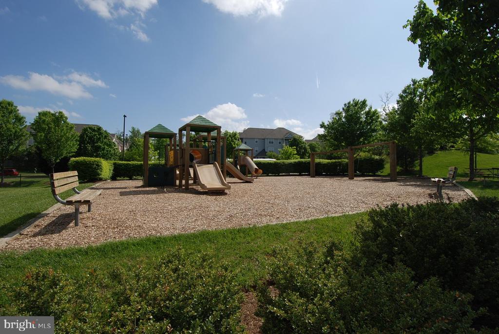 12708 FOUND STONE ROAD 3-103