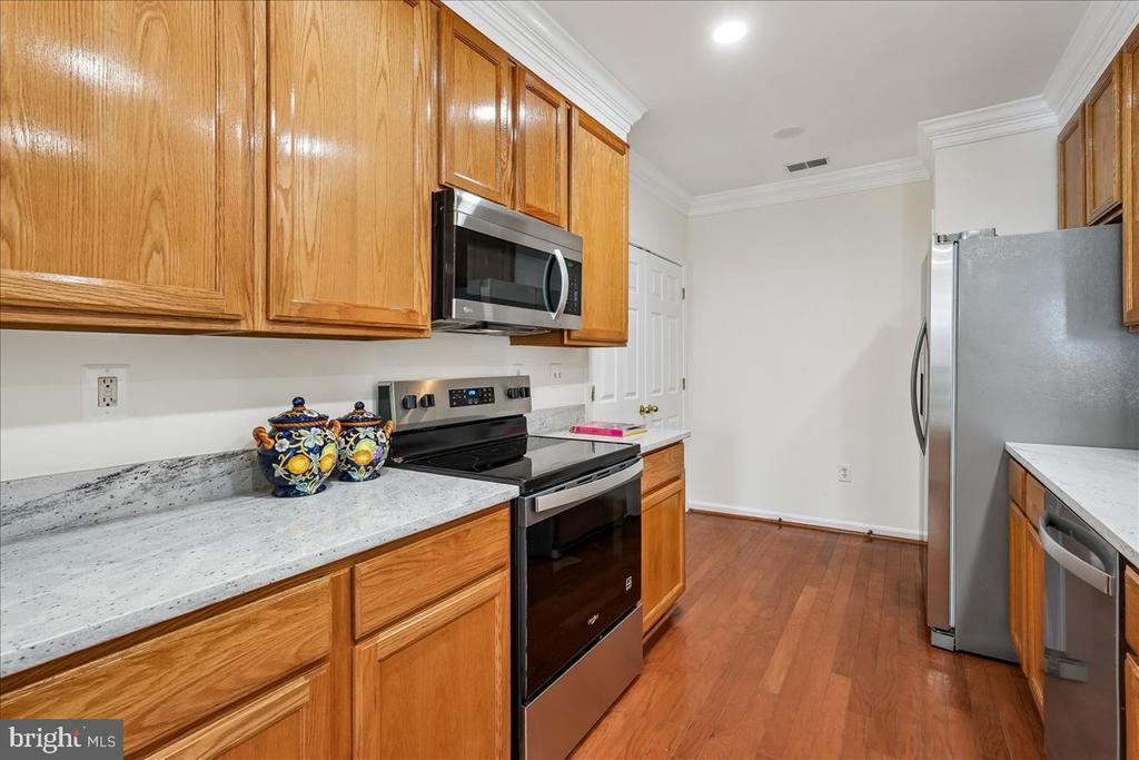 12708 FOUND STONE ROAD 3-103
