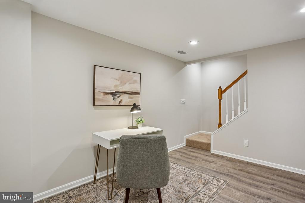9324 ORCHARD BROOK DRIVE