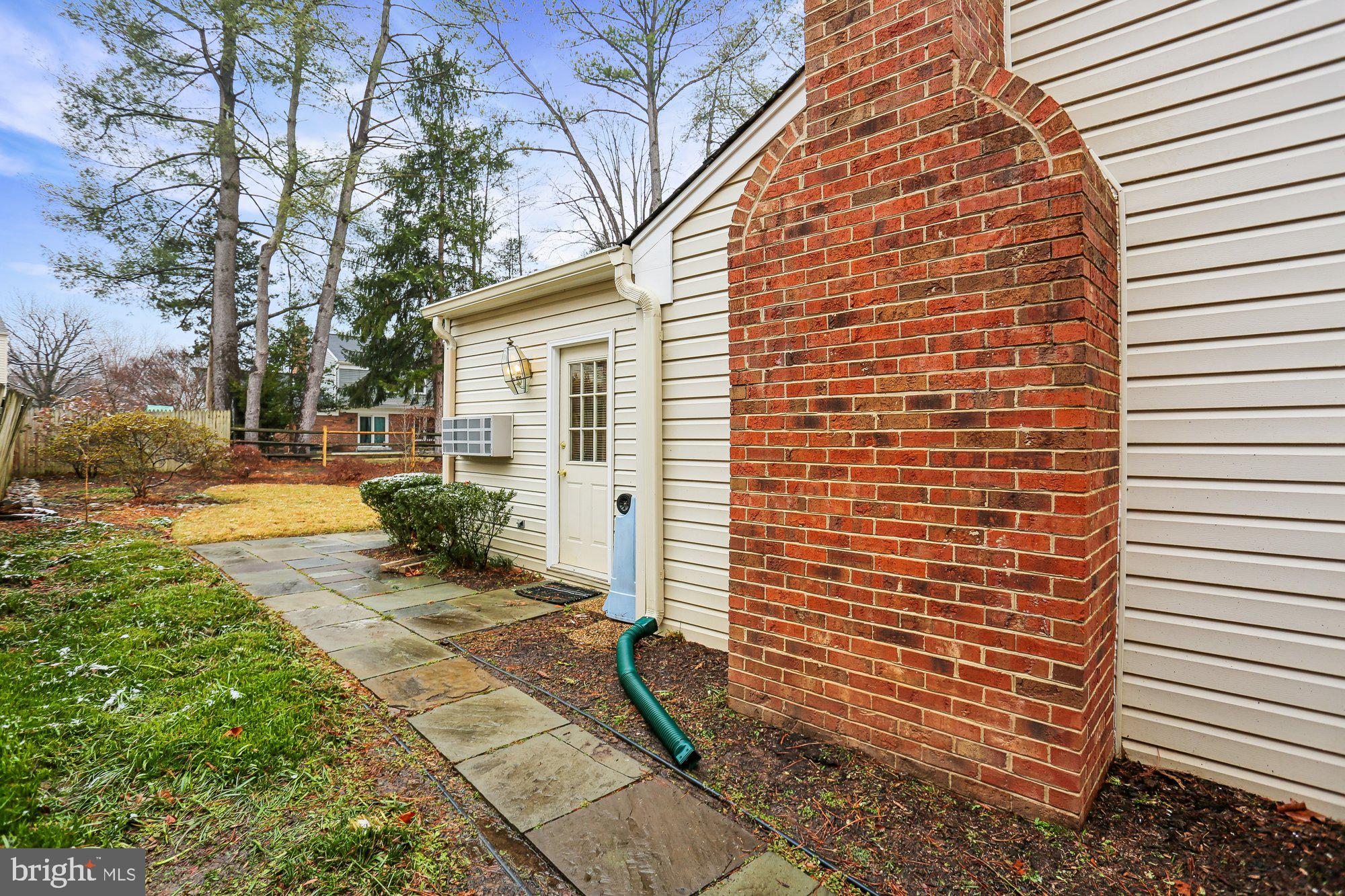 9324 ORCHARD BROOK DRIVE