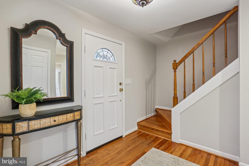 9324 ORCHARD BROOK DRIVE