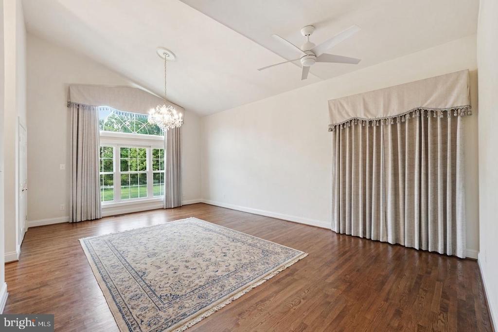 13010 BOSWELL CT COURT